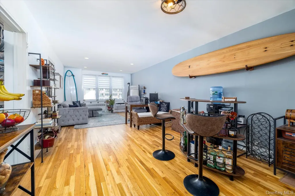 522 Shore Road Long Beach NY 11561
