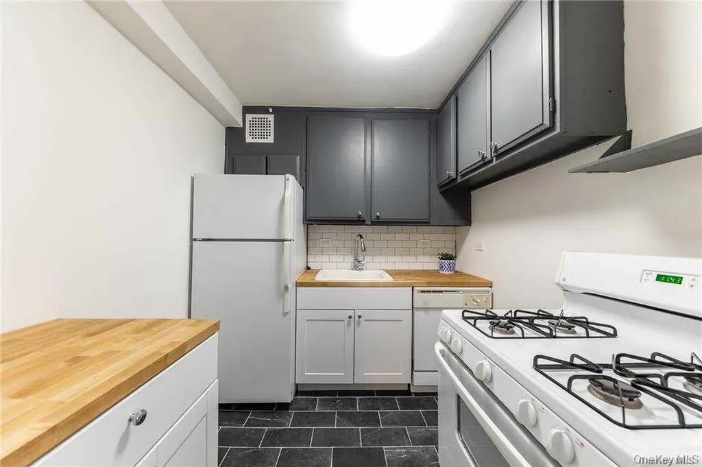 522 Shore Road Long Beach NY 11561