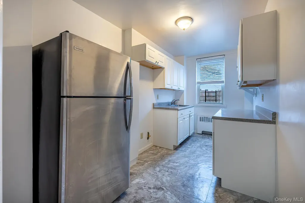 55 Knolls Crescent Bronx NY 10463