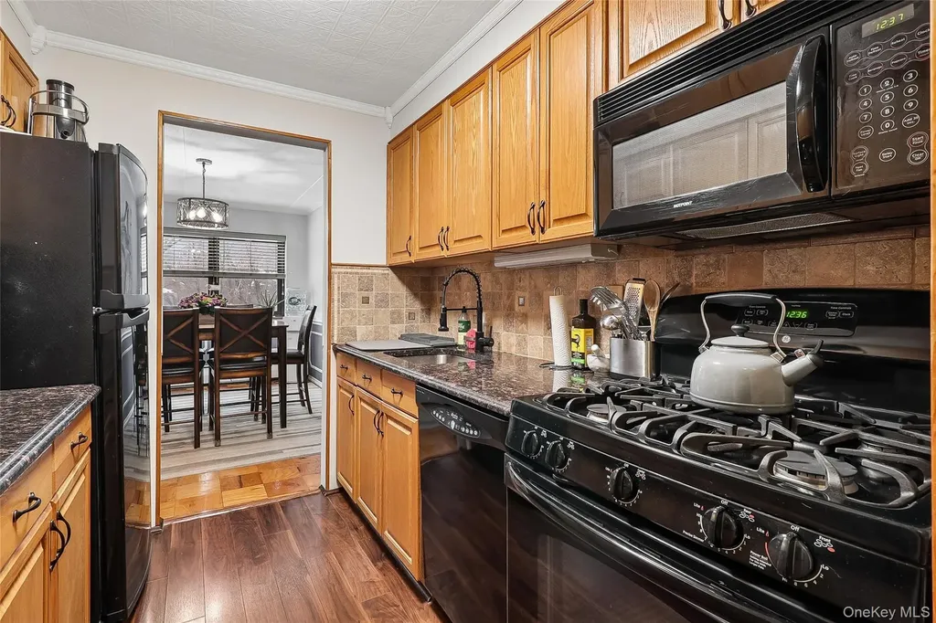 100 Diplomat Drive Mount Kisco NY 10549