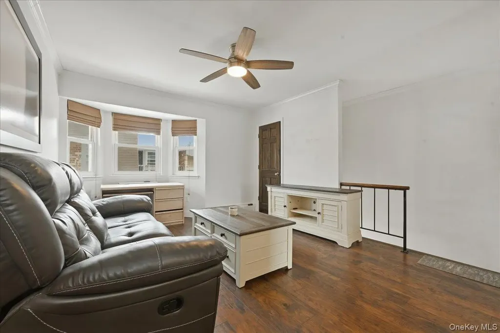 204 Millard Avenue West Babylon NY 11704