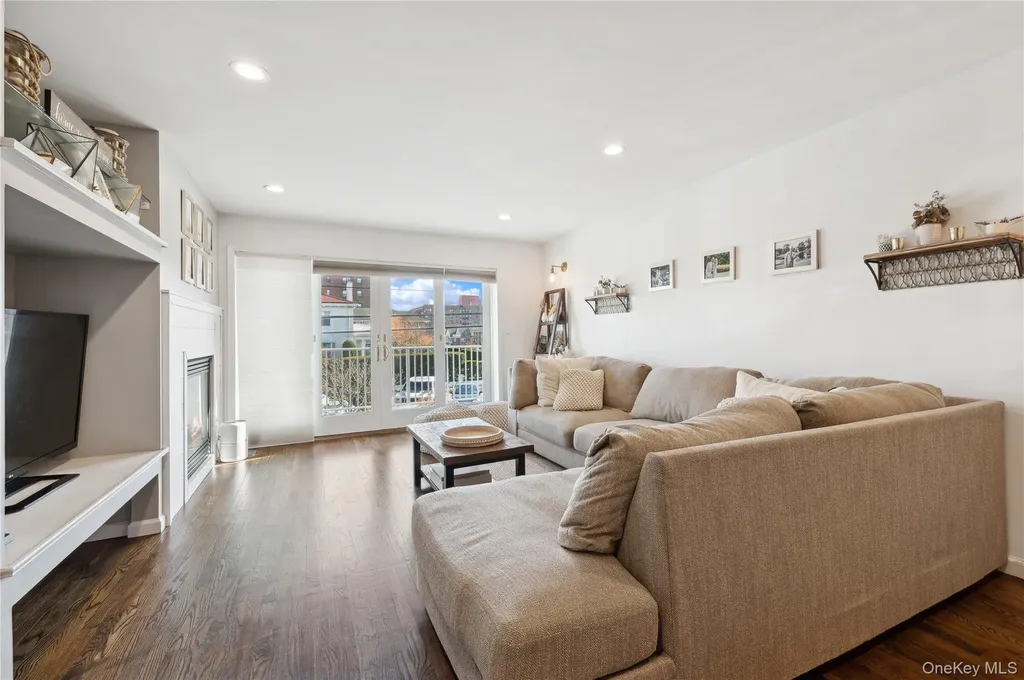 149 Monroe Boulevard Long Beach NY 11561