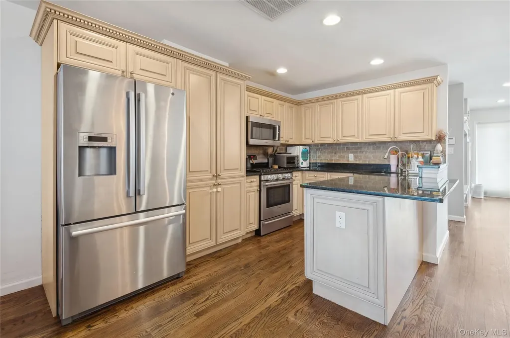 149 Monroe Boulevard Long Beach NY 11561