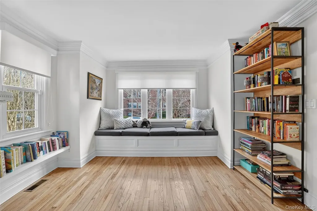 265 Bronxville Road Bronxville NY 10708