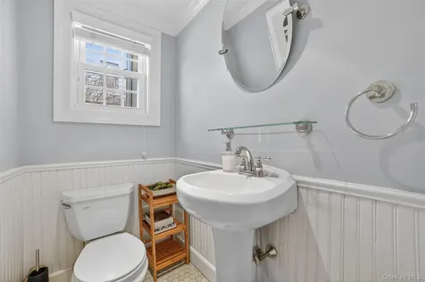 265 Bronxville Road Bronxville NY 10708