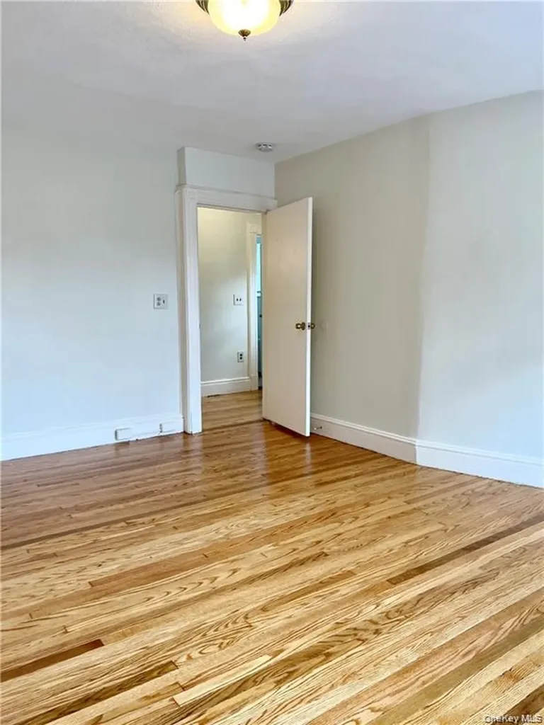 47 Sand Street Garnerville NY 10923