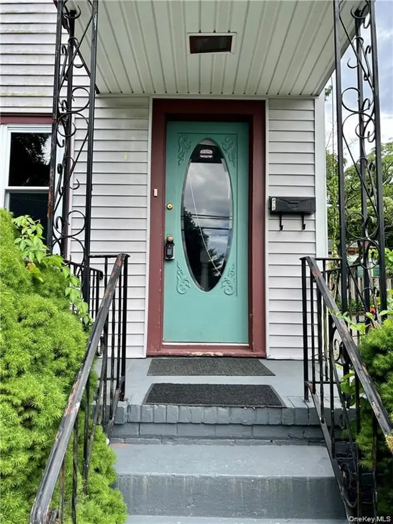47 Sand Street Garnerville NY 10923