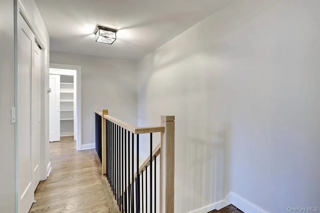 188 Kearsing Parkway Monsey NY 10952