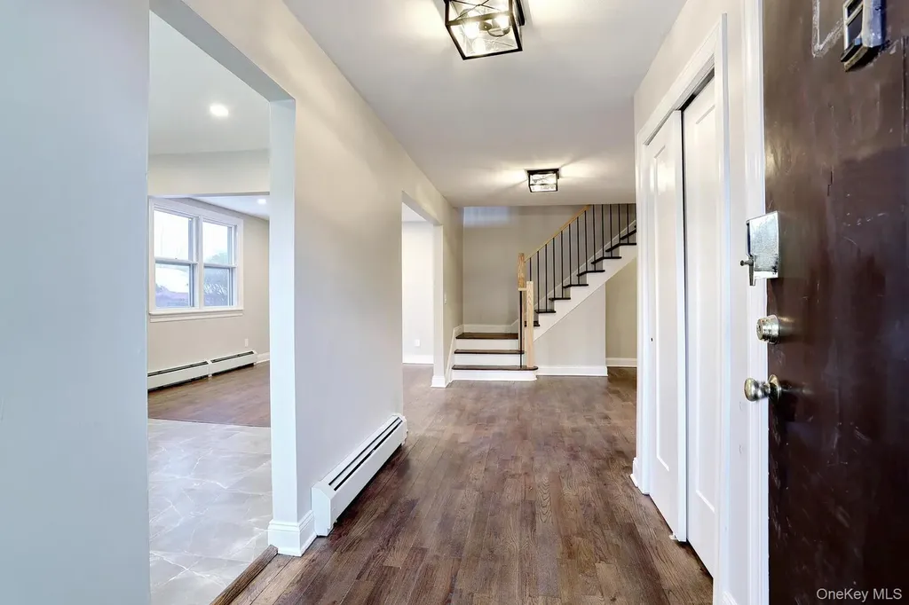 188 Kearsing Parkway Monsey NY 10952