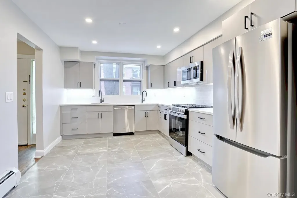 188 Kearsing Parkway Monsey NY 10952