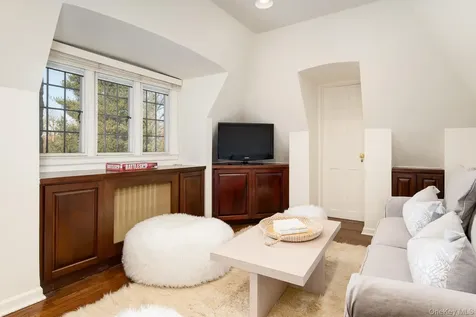 3 Westway Bronxville NY 10708
