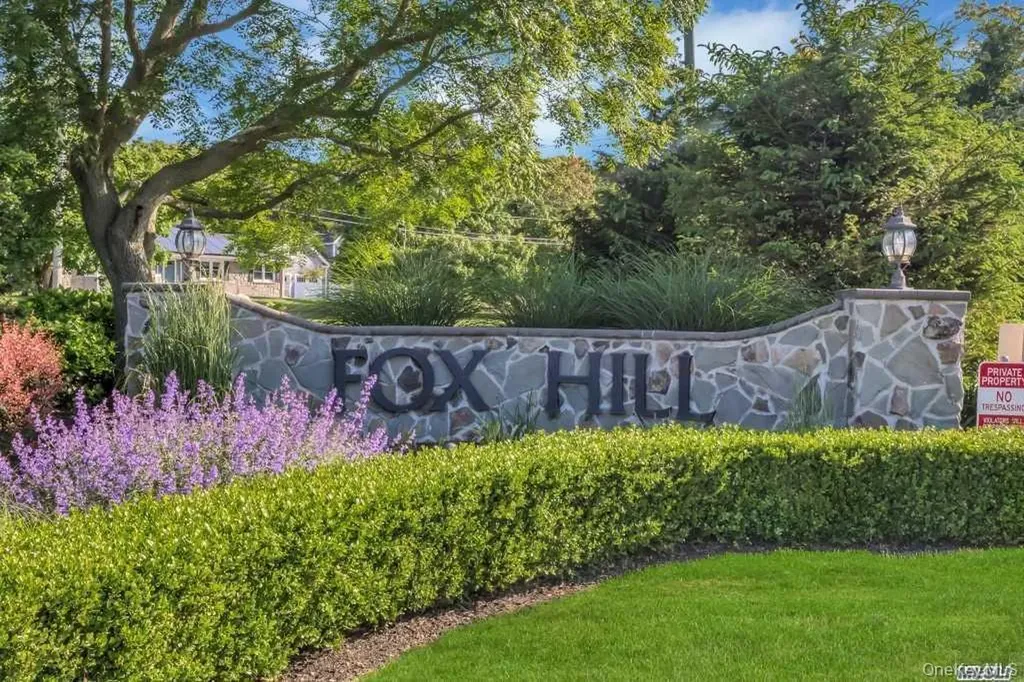 312 Fox Hill Drive Baiting Hollow NY 11933