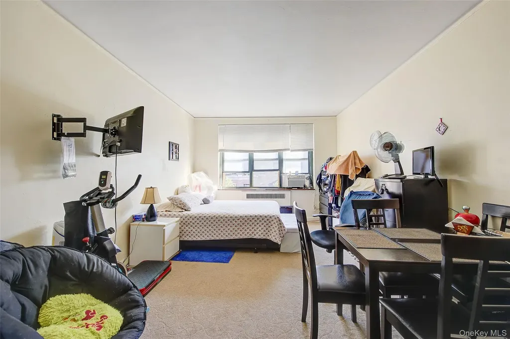 78-11 35th Avenue Jackson Heights NY 11372