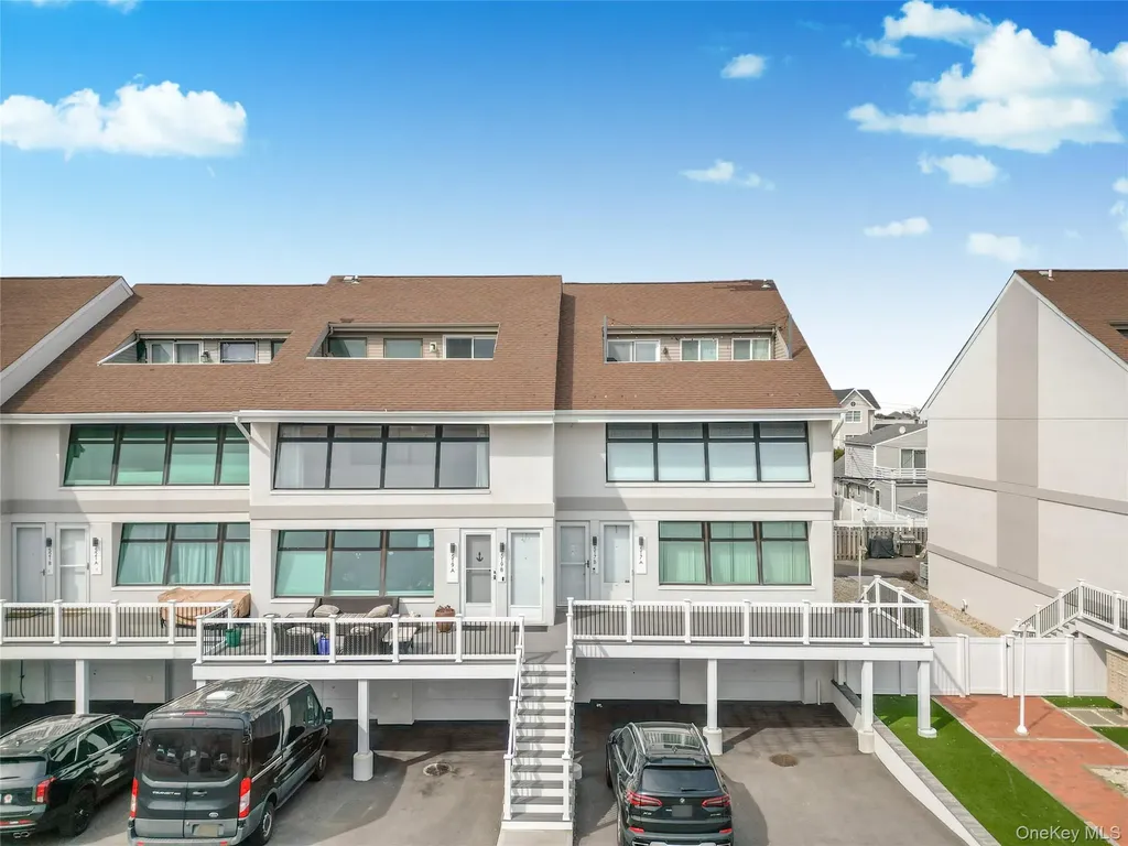 519 West Broadway Long Beach NY 11561