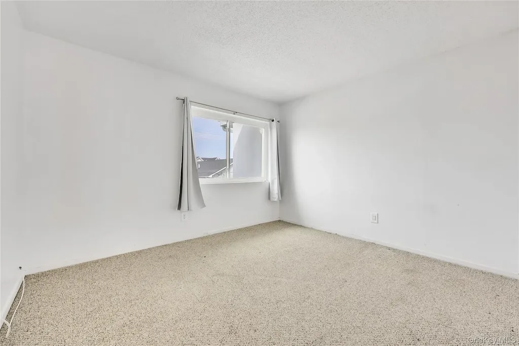519 West Broadway Long Beach NY 11561