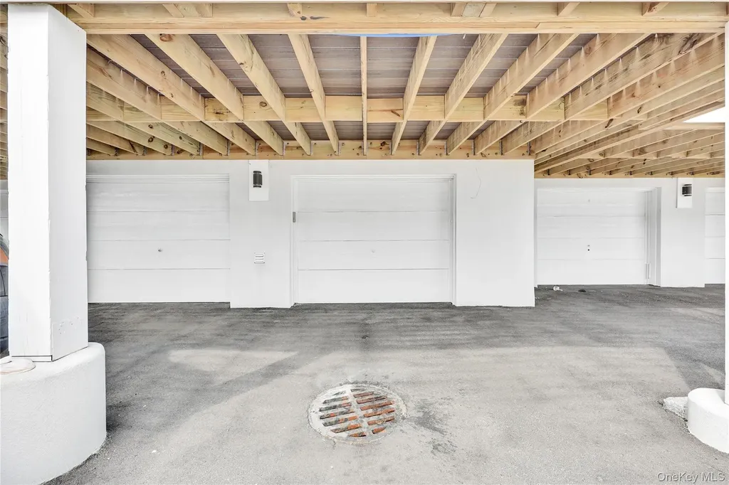 519 West Broadway Long Beach NY 11561