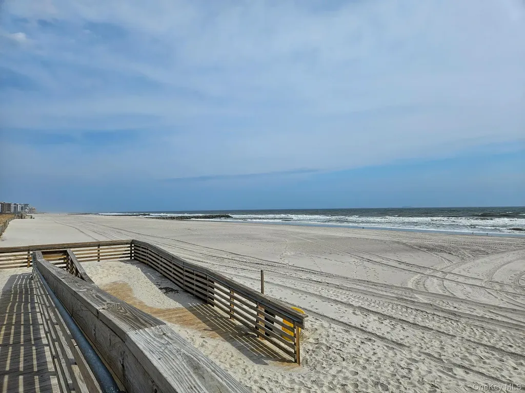 519 West Broadway Long Beach NY 11561