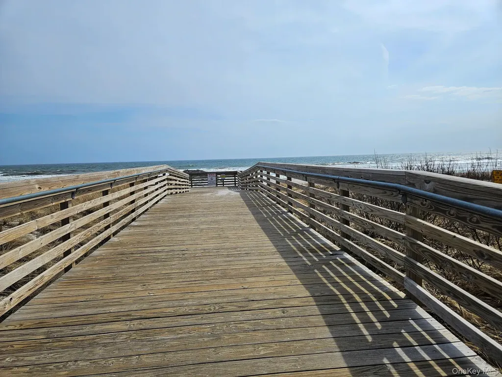 519 West Broadway Long Beach NY 11561