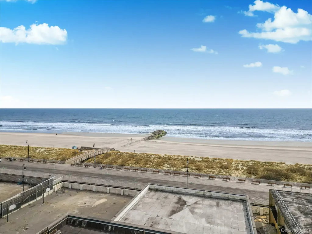 519 West Broadway Long Beach NY 11561