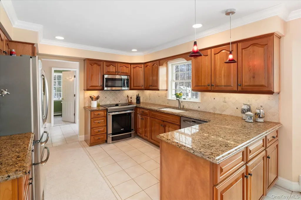 31 Lalli Drive Katonah NY 10536