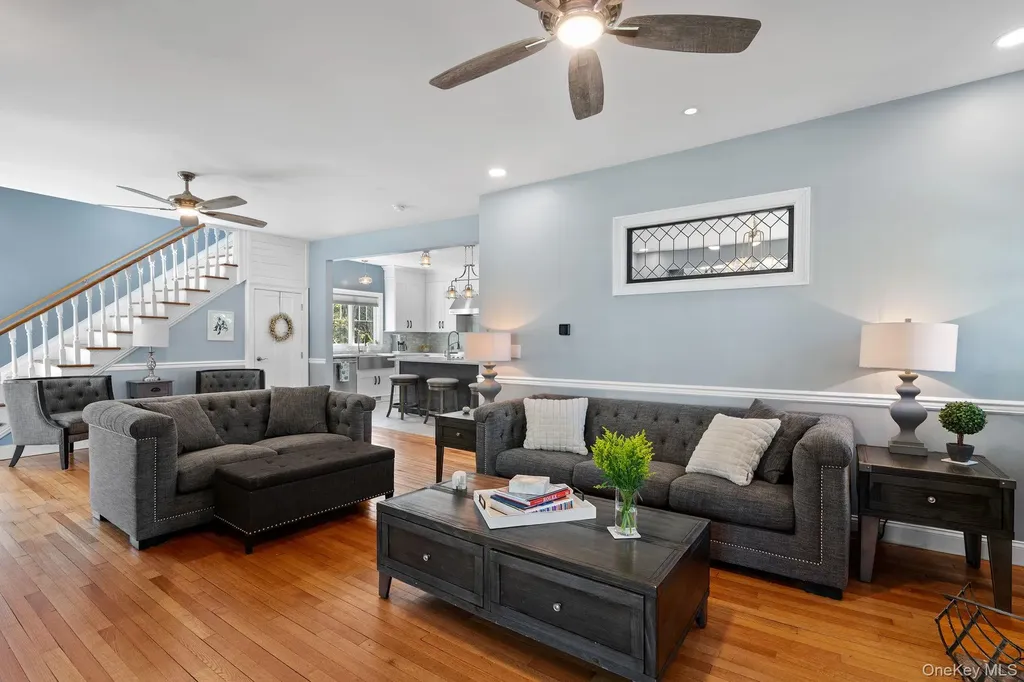 42 Colonial Avenue Warwick NY 10990