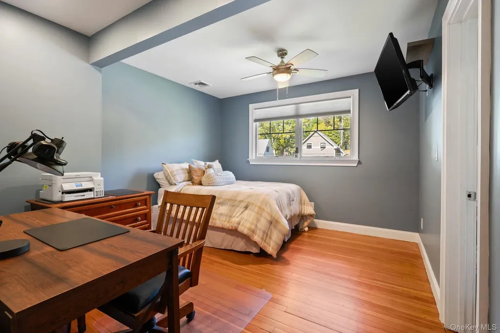 42 Colonial Avenue Warwick NY 10990