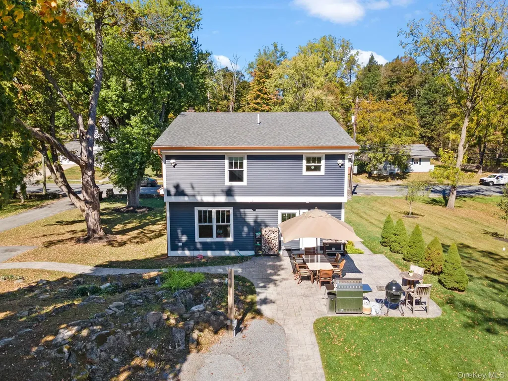 42 Colonial Avenue Warwick NY 10990