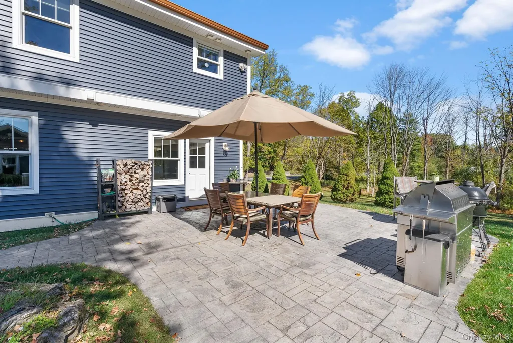 42 Colonial Avenue Warwick NY 10990