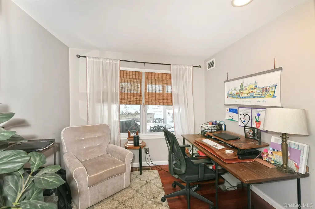 11 Westfield Drive Centerport NY 11721