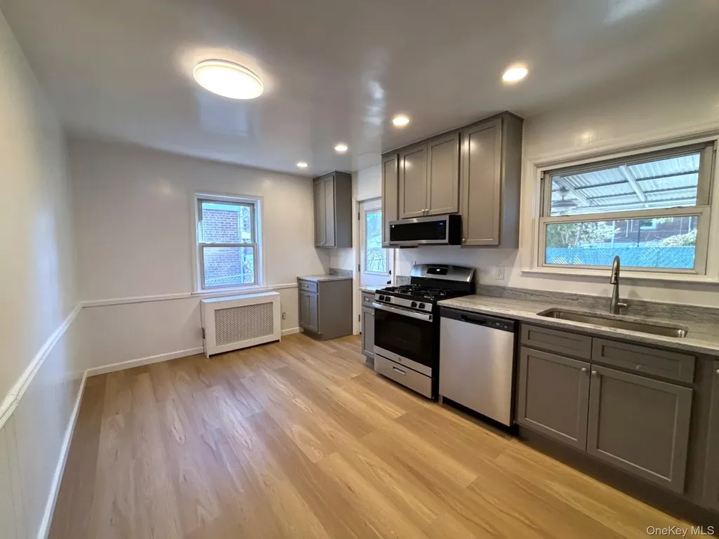 14 Chamberlain Avenue Yonkers NY 10704