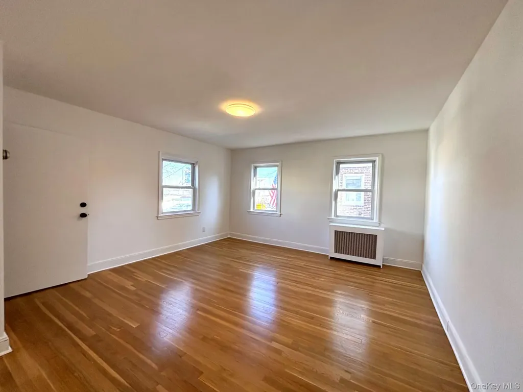 14 Chamberlain Avenue Yonkers NY 10704