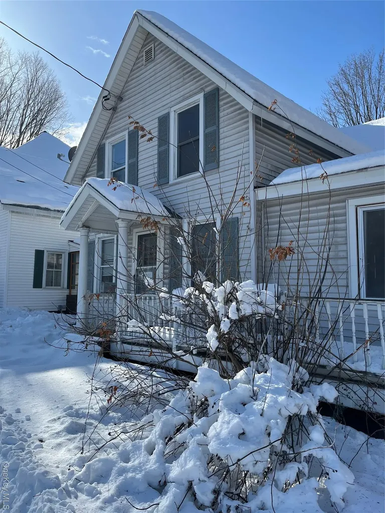 165 Lake George Call Listing Agent NY 12883