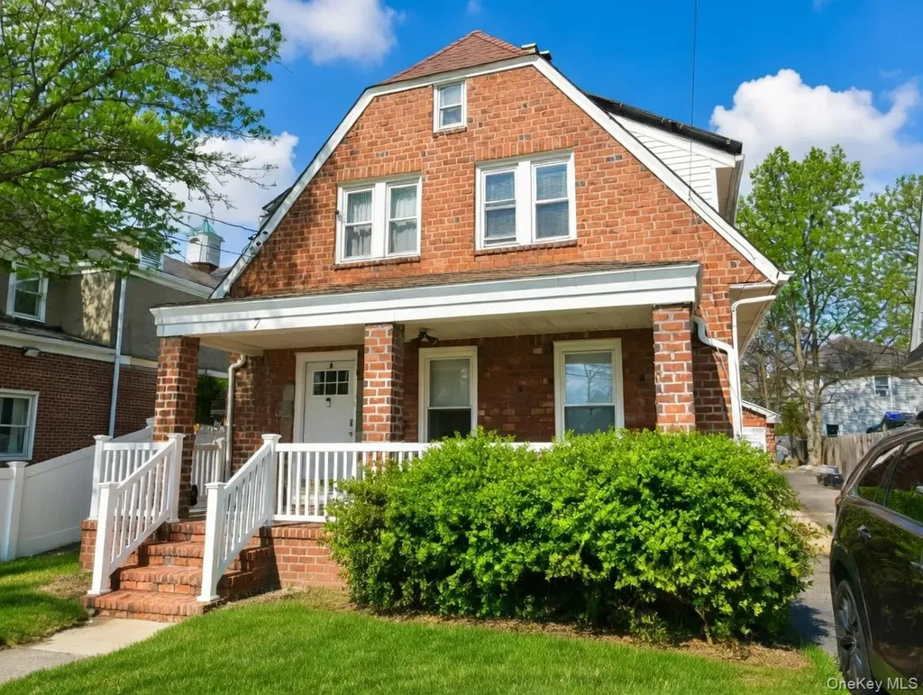 7 Bernhard Street Hempstead NY 11550