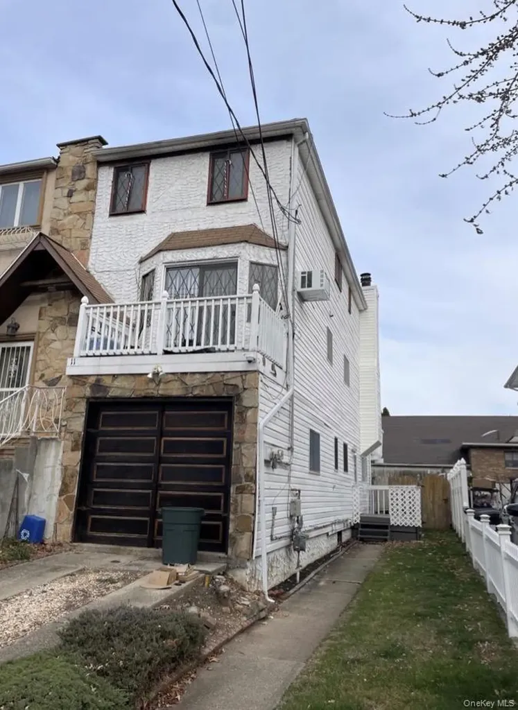 11 Leason Place Staten Island NY 10314