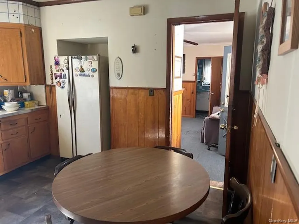 389 Hamilton Avenue Hewlett NY 11557