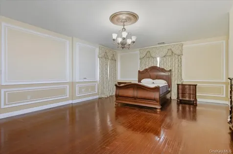 8 Eastway Bronxville NY 10708