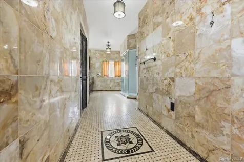 8 Eastway Bronxville NY 10708