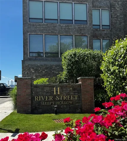 11 River Street Sleepy Hollow NY 10591