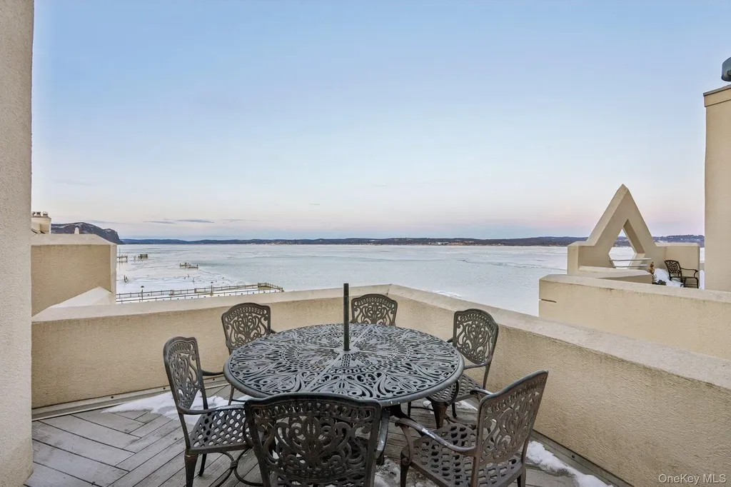 2 Burd Street Nyack NY 10960