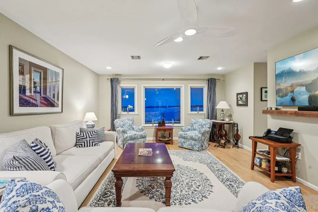 2 Burd Street Nyack NY 10960
