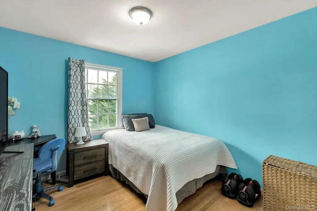 1295 Wilson Place West Islip NY 11795