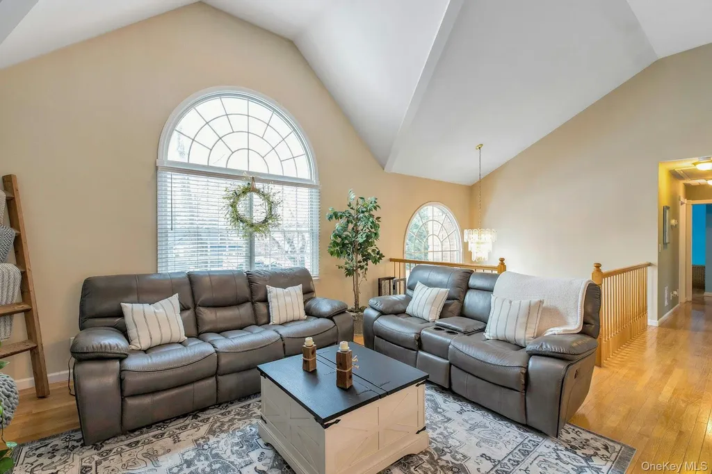 1295 Wilson Place West Islip NY 11795