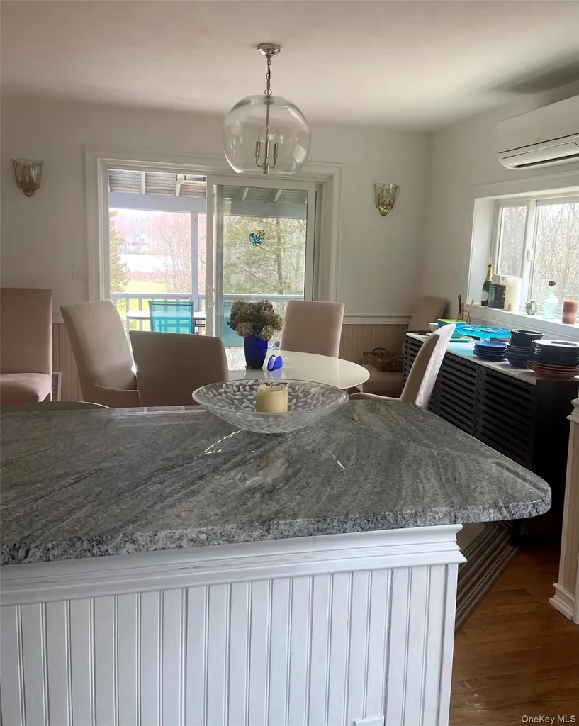 46 Patricia Lane Clinton Corners NY 12514