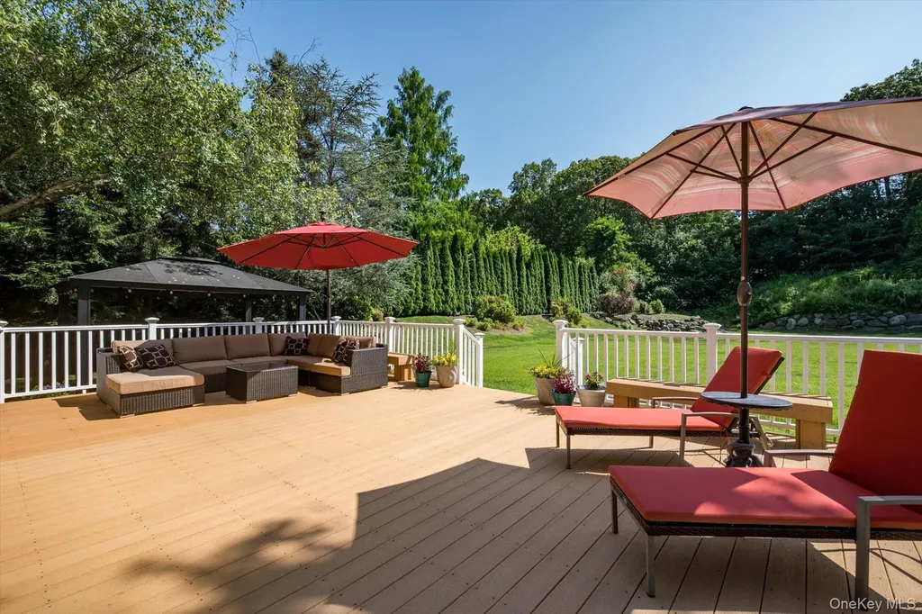 219 Burrs Lane Dix Hills NY 11746