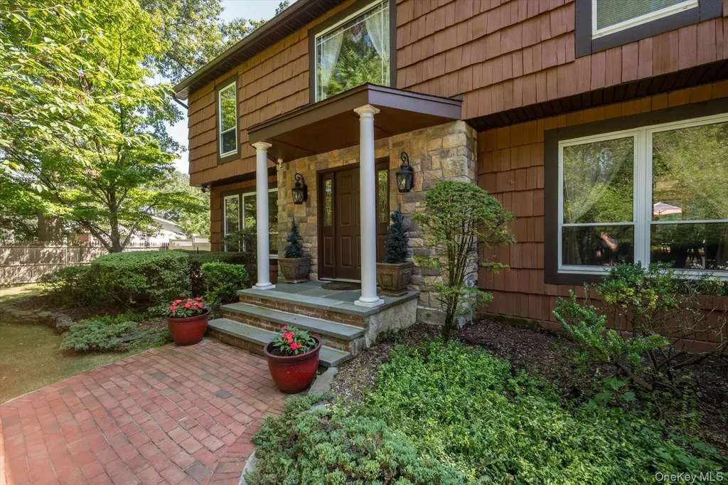 219 Burrs Lane Dix Hills NY 11746