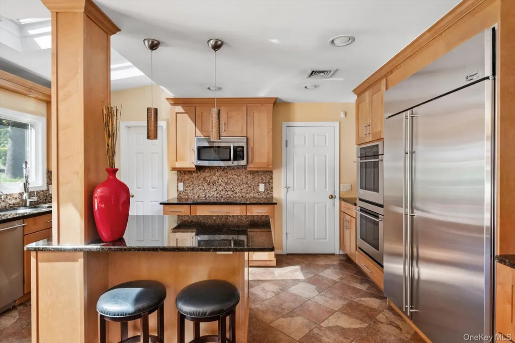 219 Burrs Lane Dix Hills NY 11746