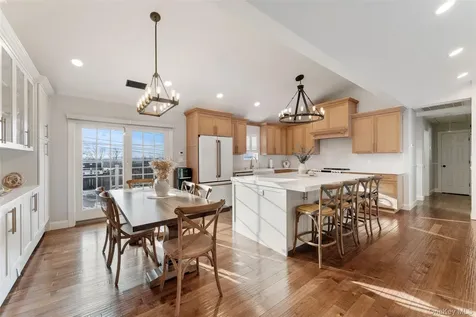 3175 Court Street Yorktown Heights NY 10598