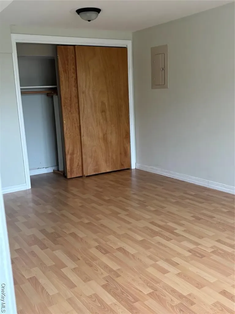 80 Harbor Beach Road Miller Place NY 11764