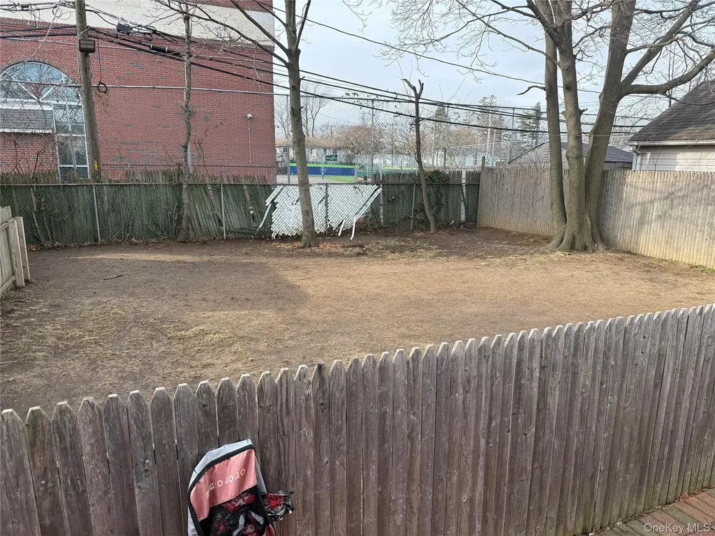 431 Franklin Avenue Hewlett NY 11557