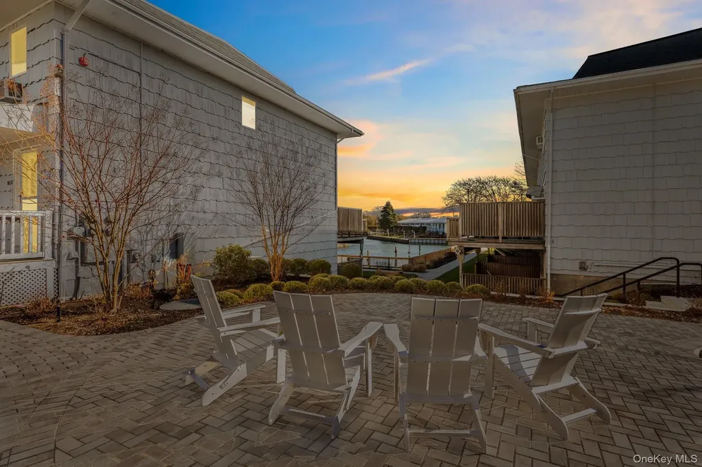 3047 Mitchell Road Westhampton NY 11978